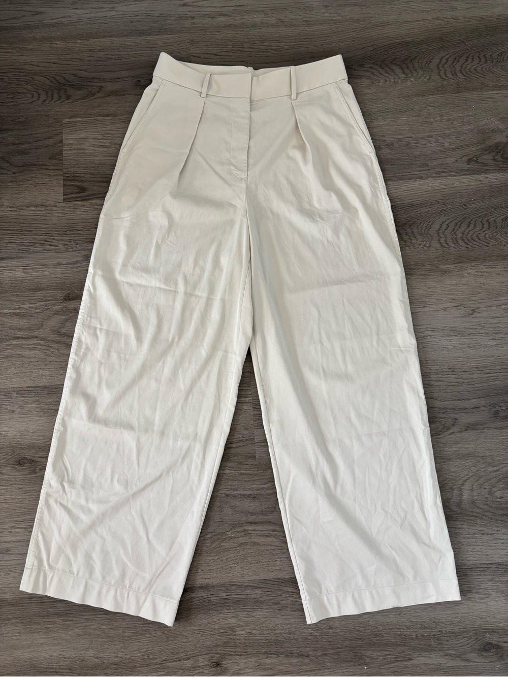 Lululemon Pleat-Front High-Rise Trouser *Regular Bone Size 10 Cropped - Picture 3 of 6